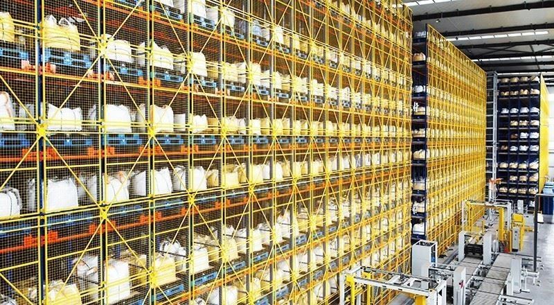 Pallet Shuttle Robot Racking suppliers